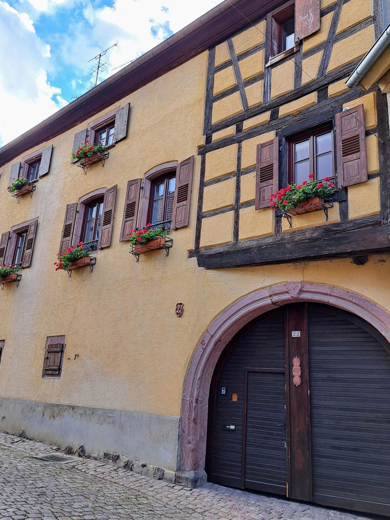 Grand Gite Dans Maison Alsacienne Historique Gueberschwihr Zewnętrze zdjęcie
